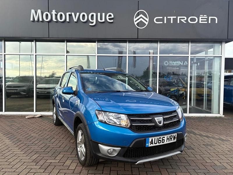 Blue Used 2016 Dacia Sandero Lauréate Hatchback | £6,245 (Fair price) - Image 1/4
