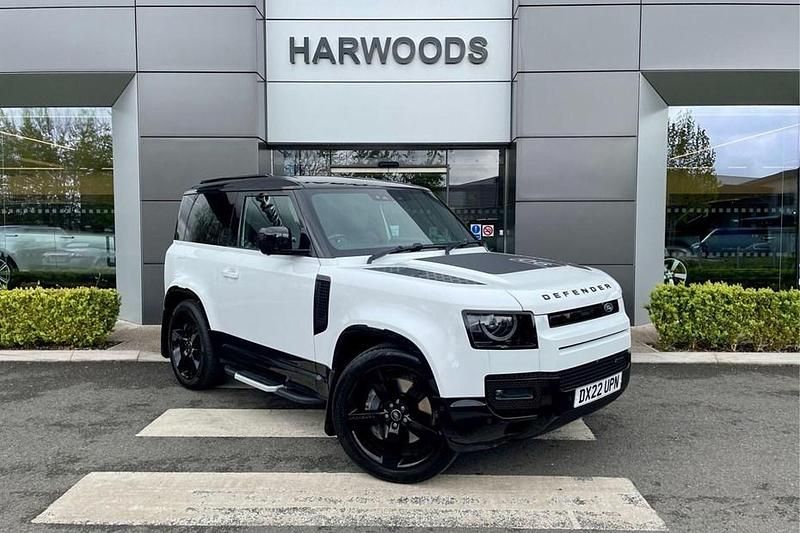 White Used 2022 Land Rover Defender HSE Dynamic SUV | £54,590 (Good price) - Image 1/1