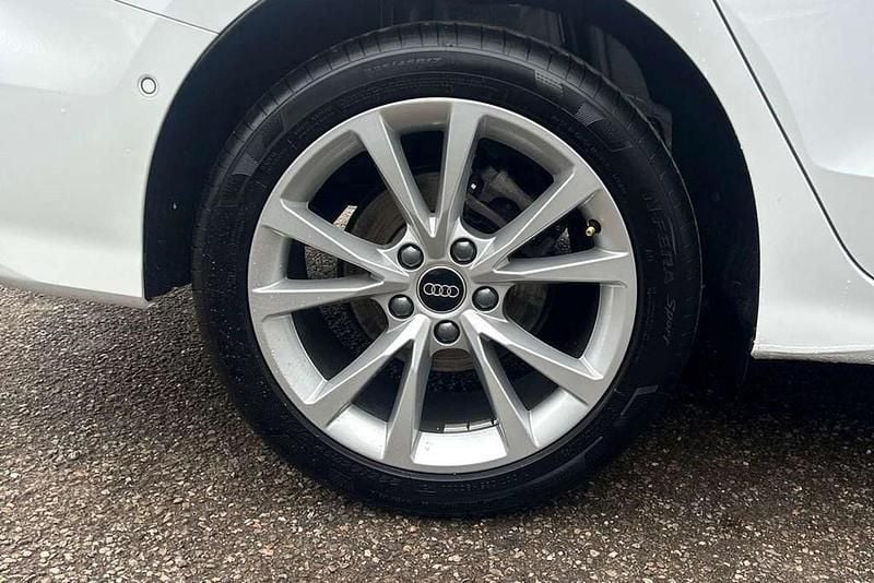Used Audi A3 Sport 113 HP (83 kW) 2024 White Sedan