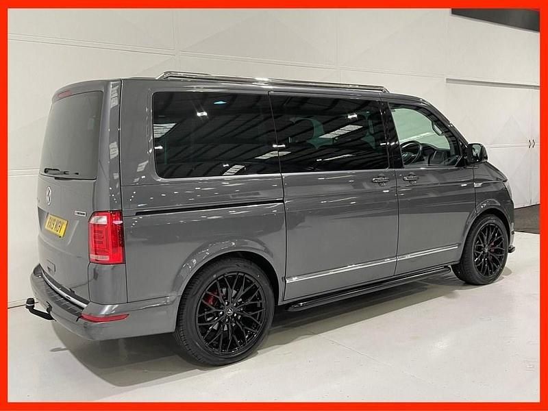 Used VW Caravelle Executive 199 HP (146 kW) 2019 Grey MPV