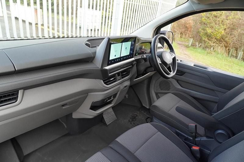 Used VW Transporter 100 kW (136 HP) 2025 Black Van