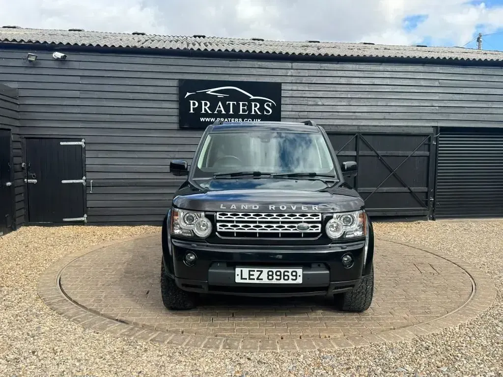 Used Land Rover Discovery 4 HSE 2013 Black SUV