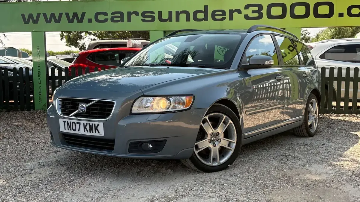 Used Volvo V50 SE 170 HP (125 kW) 2007 Blue Estate