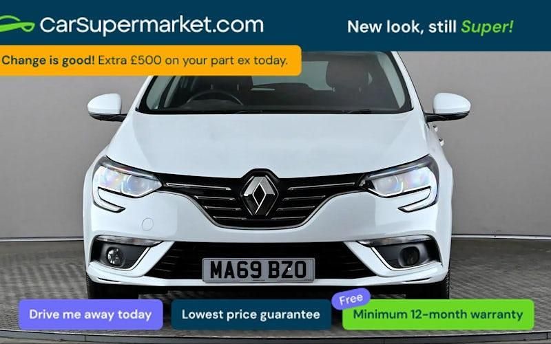Used Renault Mégane IV Iconic 116 HP (85 kW) 2020 White Hatchback