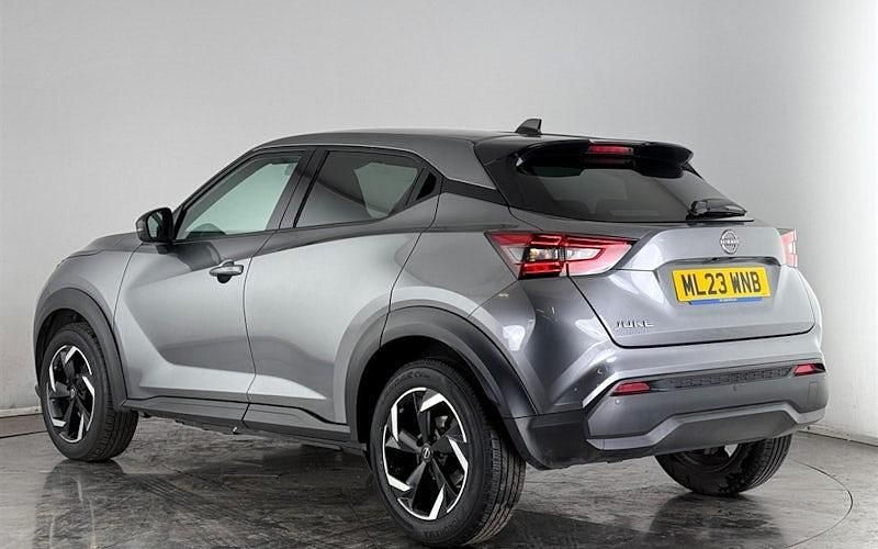 Used Nissan Juke N-Connecta 114 HP (83 kW) 2023 Grey SUV