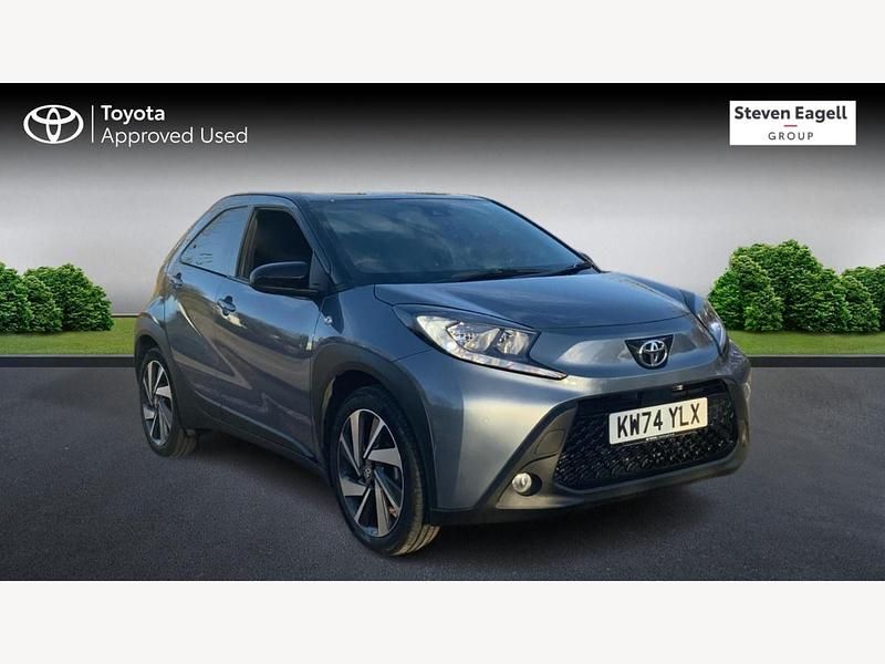 Grey Used 2025 Toyota Aygo X SUV | £17,646 - Image 1/3
