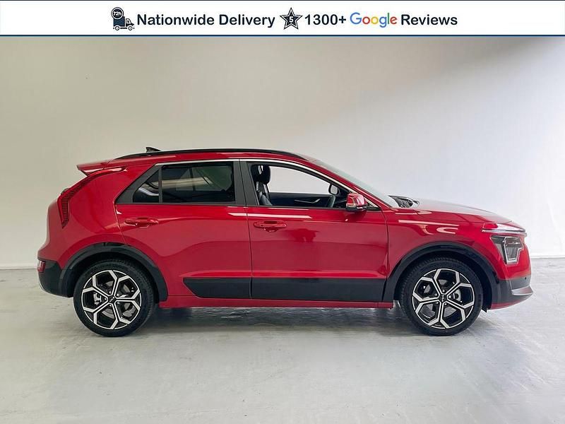 Red Used 2024 Kia Niro 3 SUV | £25,450 (A bit pricey) - Image 1/2