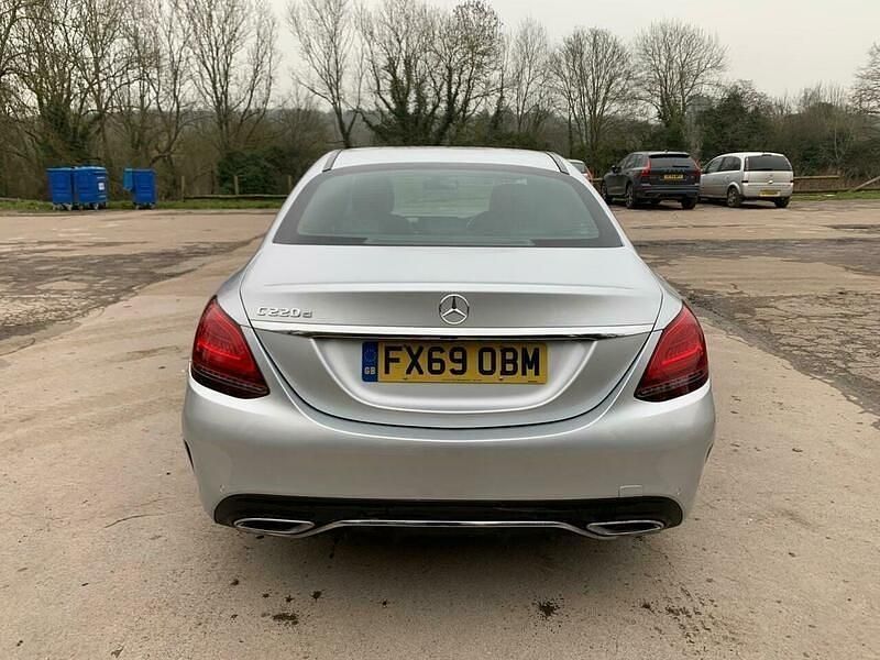 Begagnad Mercedes C220 AMG line 2019 Silver Sedan