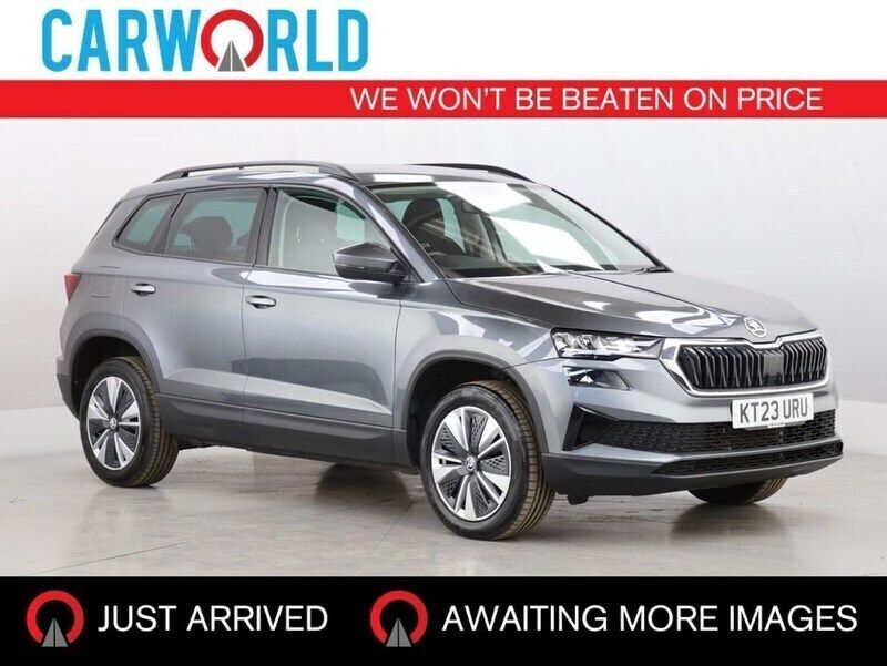 Grey Used 2023 Skoda Karoq SE Drive SUV | £18,700 (Good price) - Image 1/2