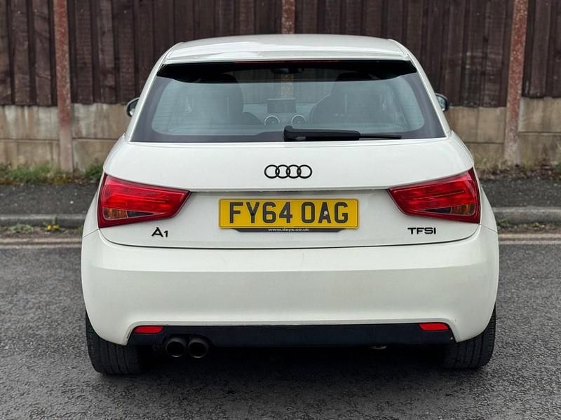 Begagnad Audi A1 Sport 2014 Vit Halvkombi