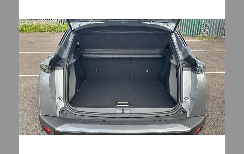 Used Peugeot e-2008 Allure 114 kW (156 HP) 2024 Other SUV