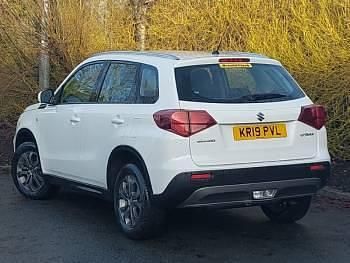 Used Suzuki Vitara SZ4 111 HP (81 kW) 2019 White SUV
