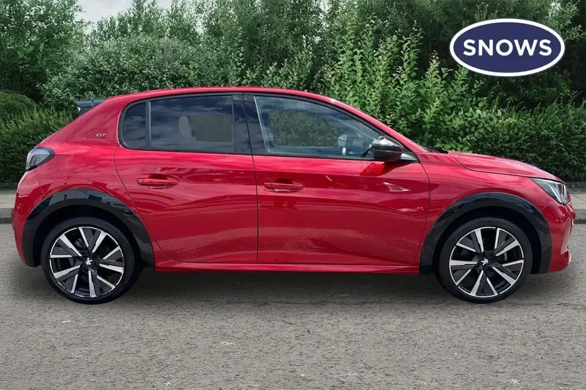 Used Peugeot 208 GTi 99 HP (72 kW) 2022 Red Hatchback