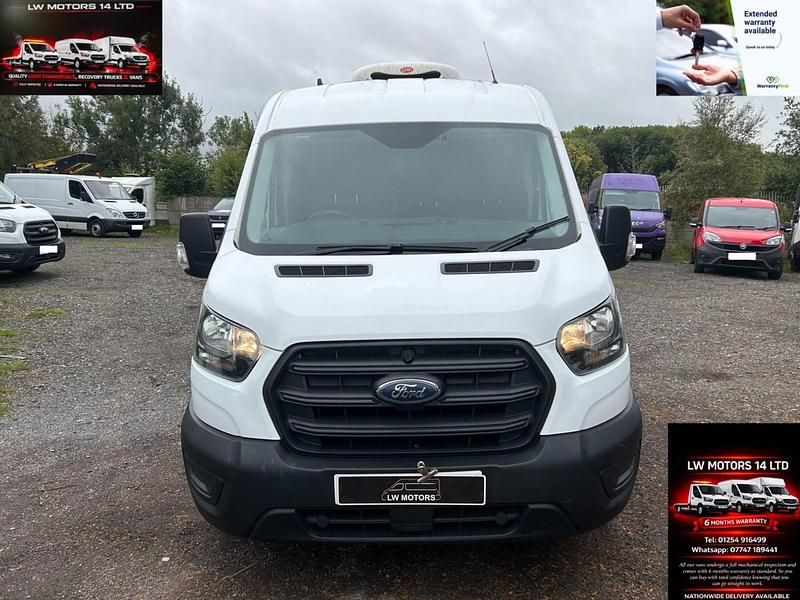 Usado Ford Transit 130 HP (95 kW) 2019 Branco Van