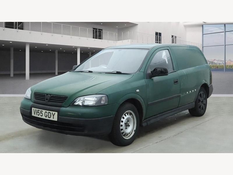 Used Vauxhall Astra 1999 Green Van