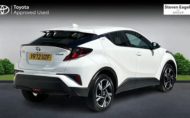 Used Toyota C-HR Design 122 HP (89 kW) 2022 White SUV
