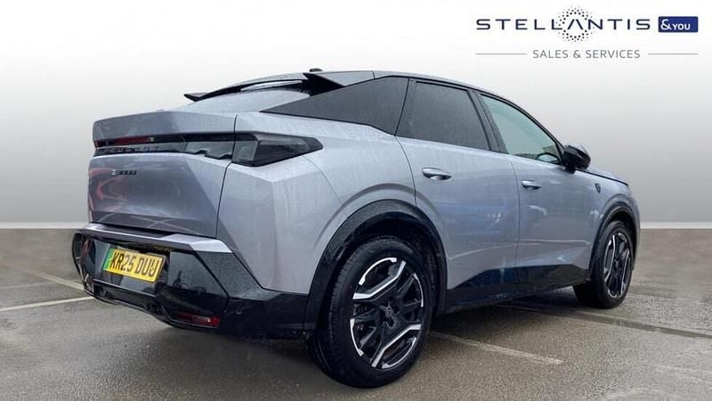 Used Peugeot e-3008 GT 152 kW (207 HP) 2025 Grey SUV