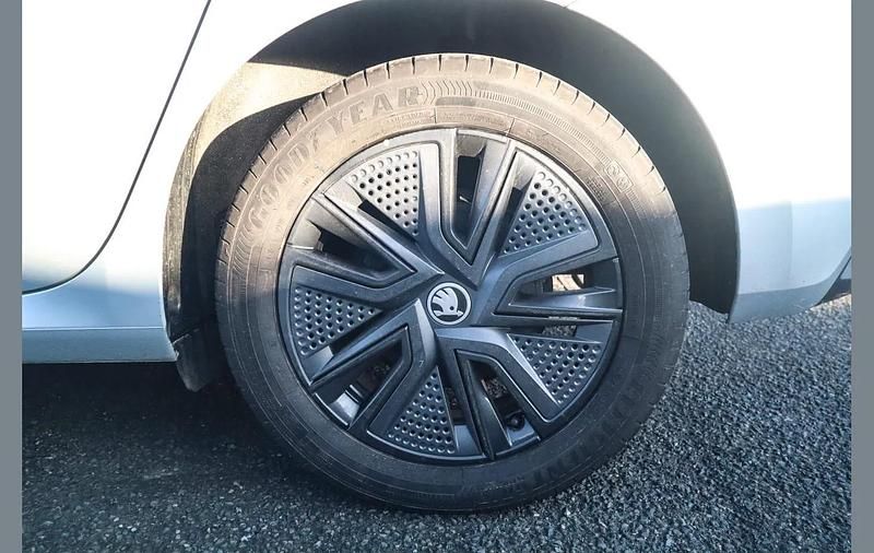 Used Skoda Fabia Design Edition 114 HP (83 kW) 2025 Silver Hatchback