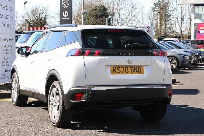 Used Peugeot 2008 Allure Premium 100 HP (73 kW) 2020 White SUV