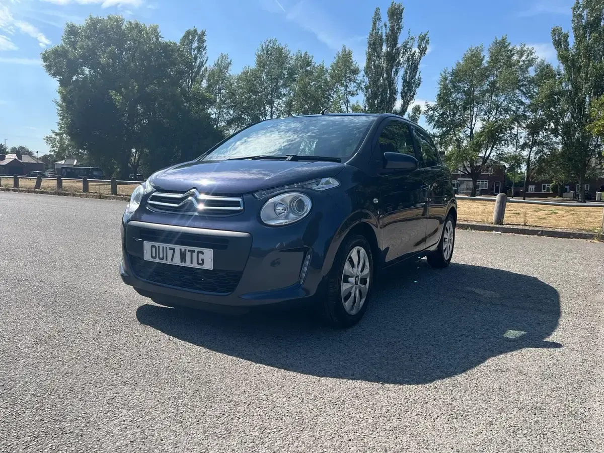 Used Citroën C1 Feel 68 HP (50 kW) 2017 Blue Hatchback