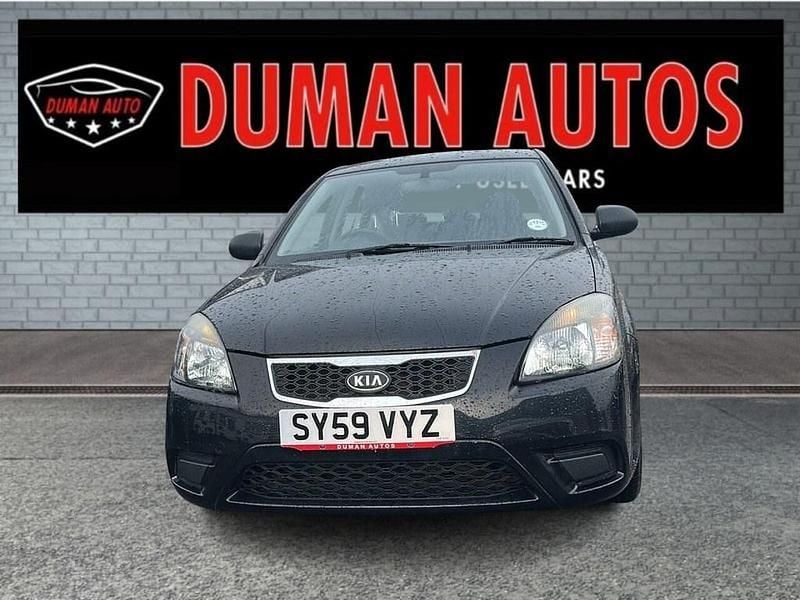 Used Kia Rio 2010 Black Hatchback
