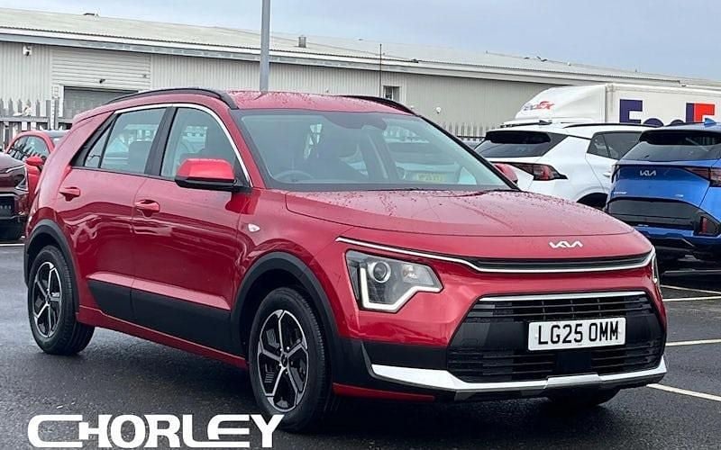 Used Kia Niro 129 HP (94 kW) 2025 Red SUV