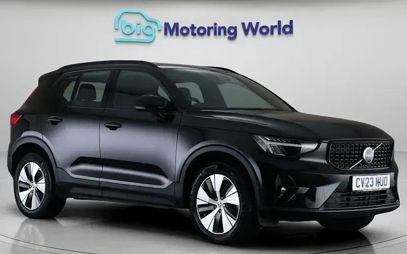 Usado Volvo XC40 Plus 211 HP (155 kW) 2023 SUV