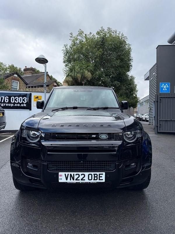 Used Land Rover Defender S 525 HP (386 kW) 2022 Black SUV