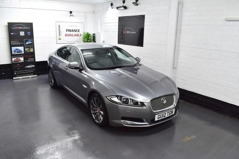 Usado Jaguar XF Premium Luxury 2012 Cinzento Sedan