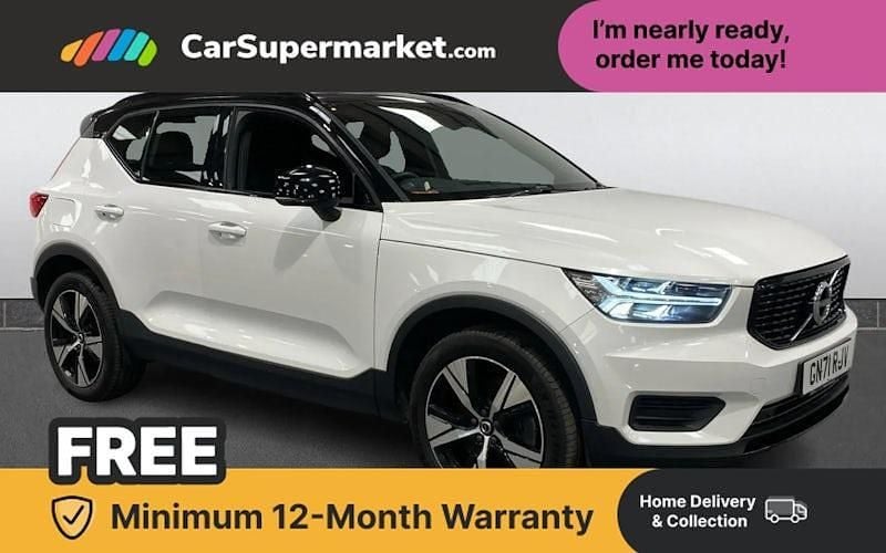 Used Volvo XC40 R-Design 211 HP (155 kW) 2021 White SUV
