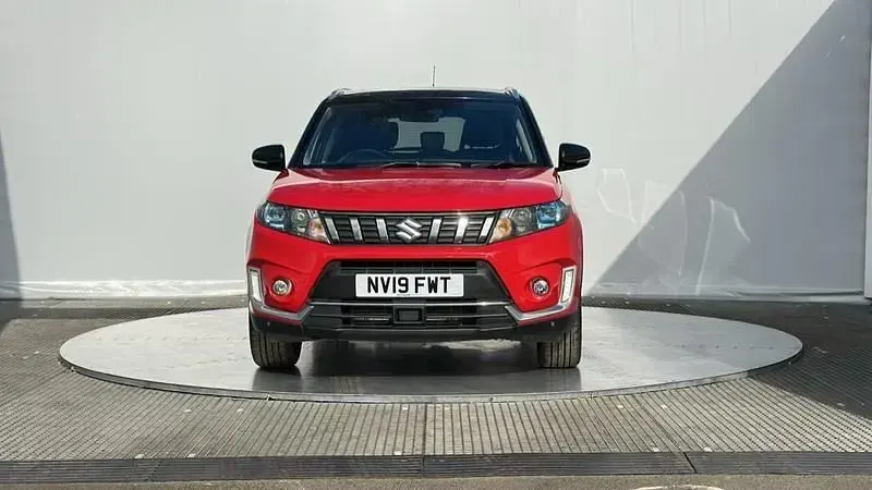 Second-hand Suzuki Vitara SZ5 140 CP (102 kW) 2019 Roșu SUV