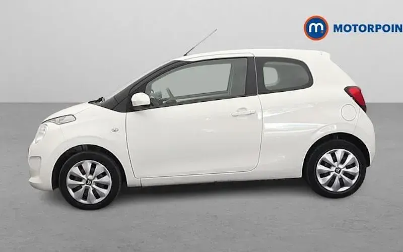 Used Citroën C1 Feel 72 HP (52 kW) 2020 White Hatchback