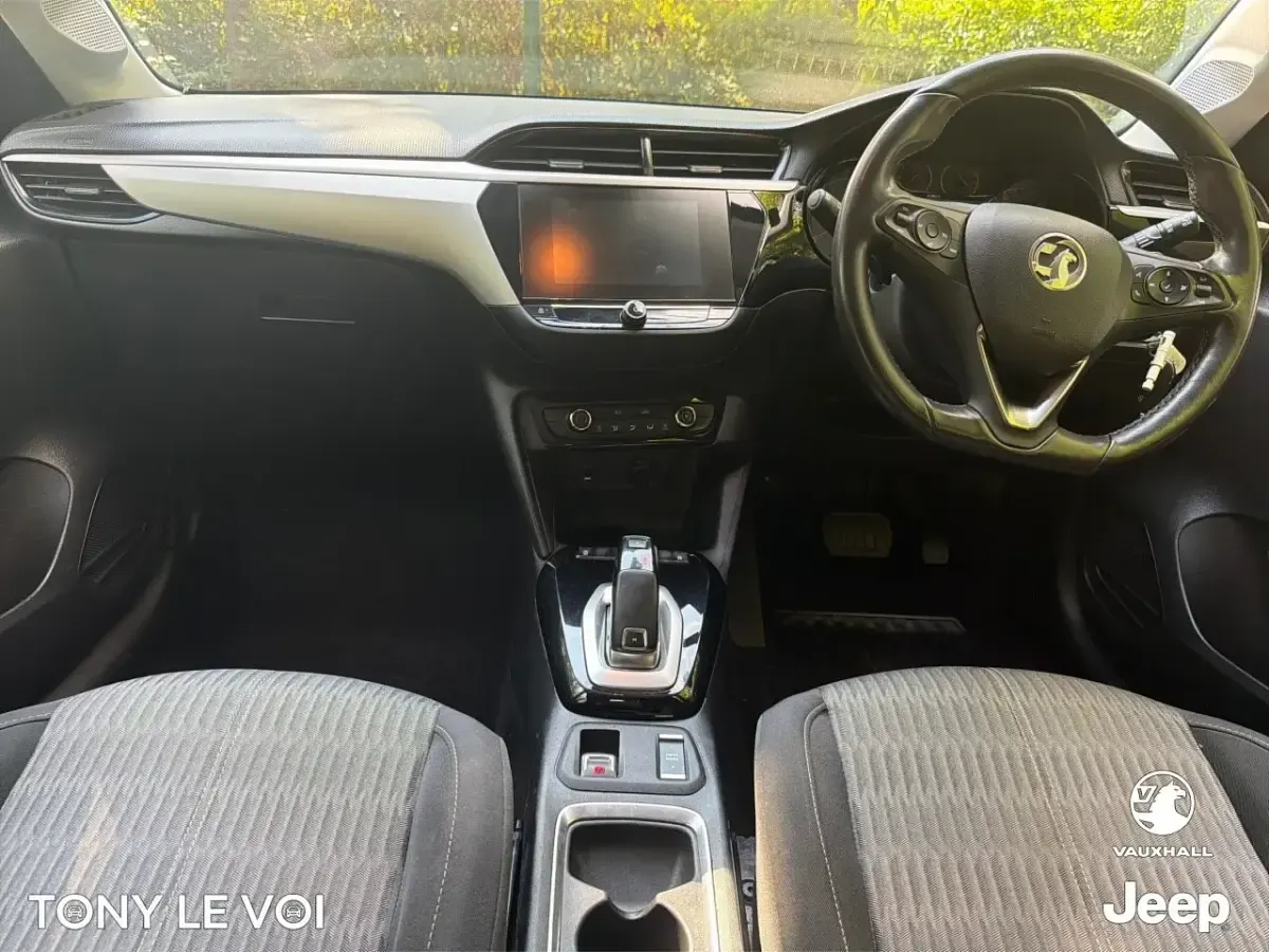 Used Vauxhall Corsa Edition 99 HP (72 kW) 2022 Orange Hatchback