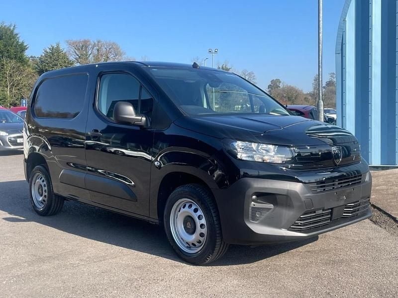 Black New 2025 Peugeot Partner Van | £17,995 (Fair price) - Image 1/4