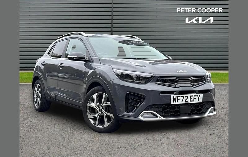 Grey Used 2022 Kia Stonic 4 SUV | £15,991 (Fair price) - Image 1/4
