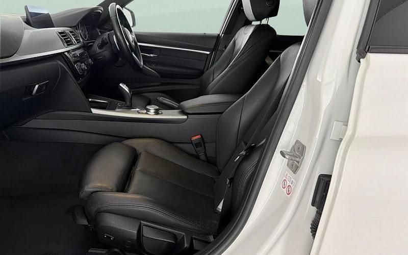 Used BMW 320 M Sport 190 HP (139 kW) 2018 White Sedan