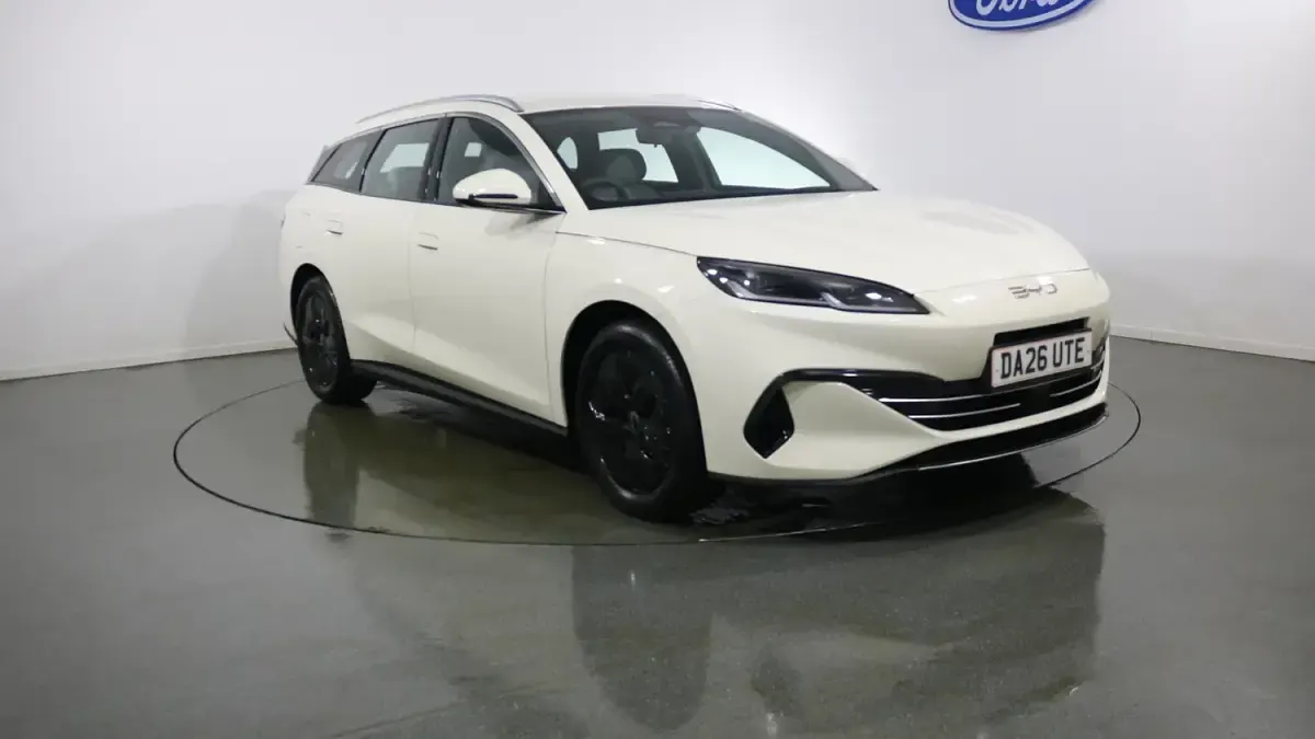 New BYD Seal Boost 2026 Gold Estate