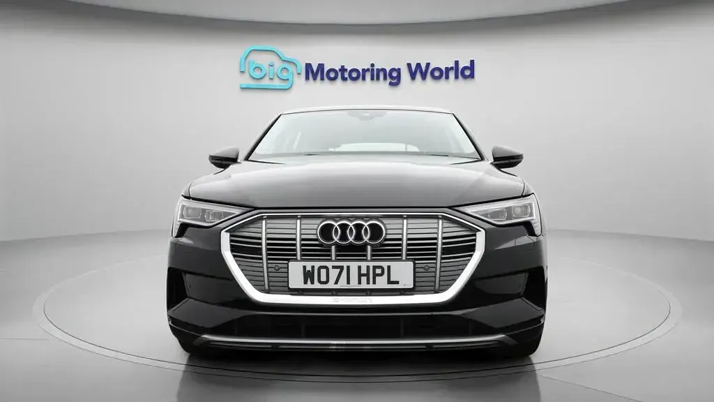 Used Audi e-tron 11 kW (15 HP) 2021 SUV