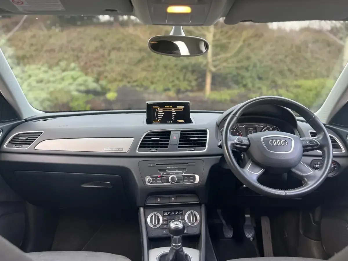 Usado Audi Q3 170 CV (125 kW) 2013 Negro SUV