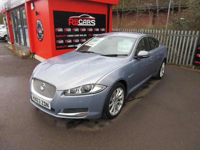 Used Jaguar XF Luxury 200 HP (147 kW) 2013 Grey Sedan