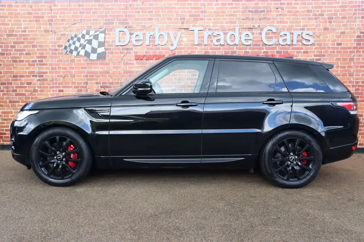 Second-hand Land Rover Range Rover Sport HSE 306 CP (225 kW) 2017 Negru SUV