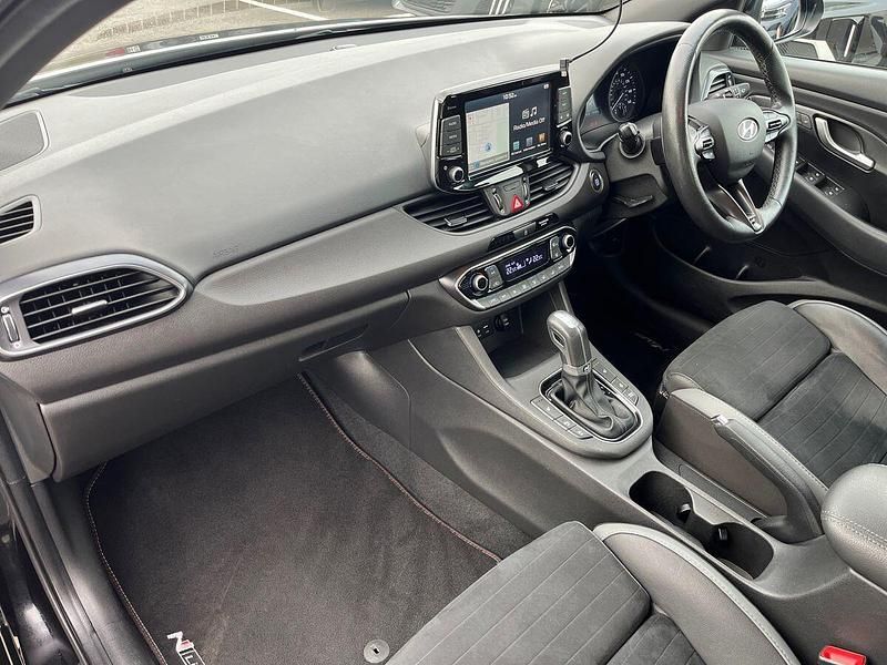 Used Hyundai i30 N Line 140 HP (102 kW) 2020 Black Hatchback