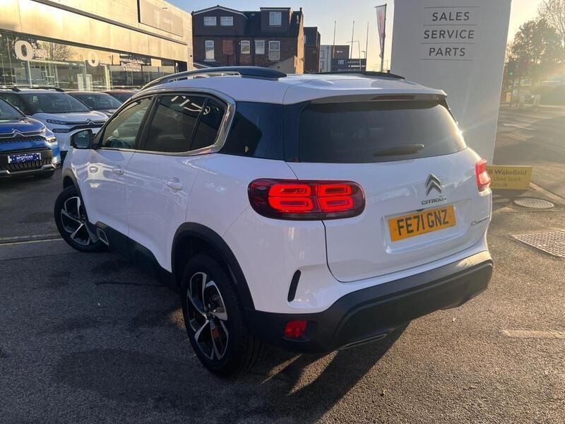 White Used 2021 Citroën C5 Aircross PureTech SUV | £14,295 (Good price) - Image 1/4
