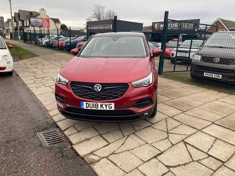 Used Vauxhall Grandland X 2018 Red SUV