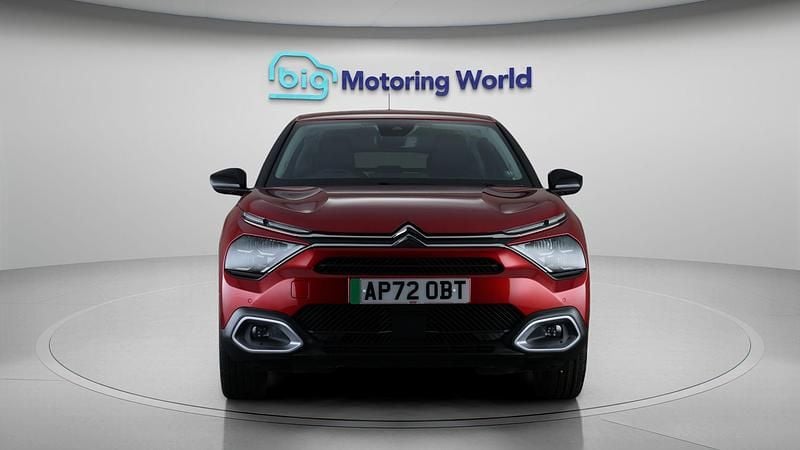 Used Citroën e-C4 Shine 100 kW (136 HP) 2023 Red Hatchback