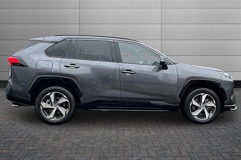Used Toyota RAV4 Hybrid Design 306 HP (225 kW) 2025 Grey SUV
