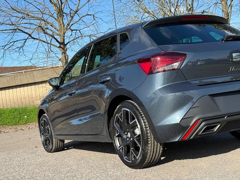 Ny Seat Ibiza FR Sport 2026 Grå Halvkombi