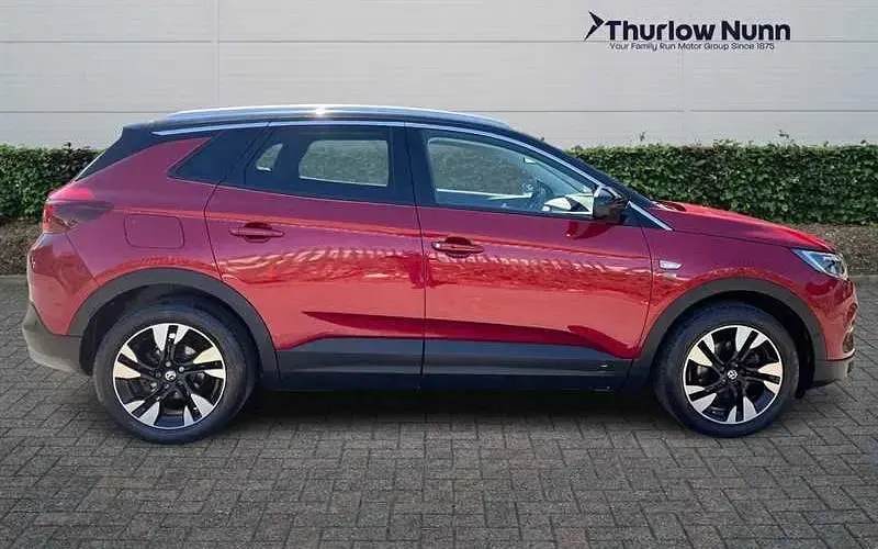 Used Vauxhall Grandland X Edition 131 HP (96 kW) 2021 Red SUV