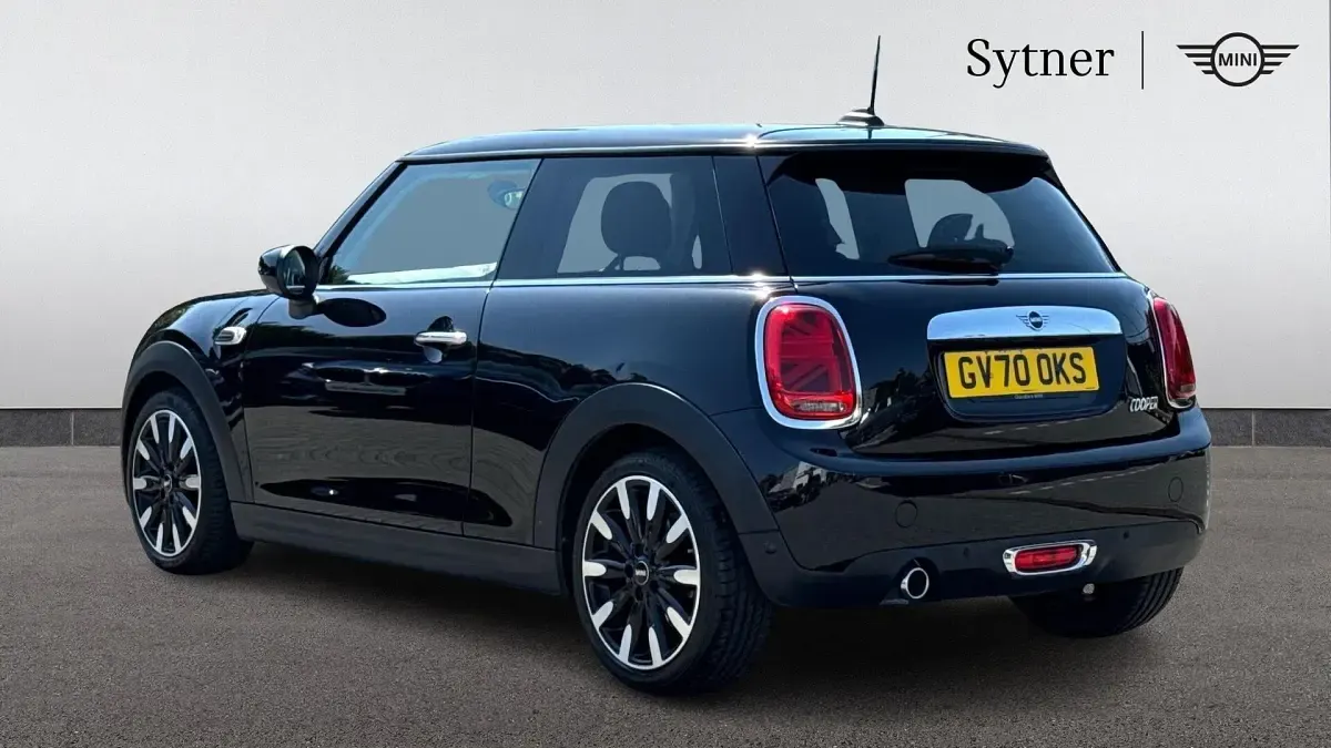 Used Mini Cooper Exclusive 134 HP (98 kW) 2020 Black Hatchback