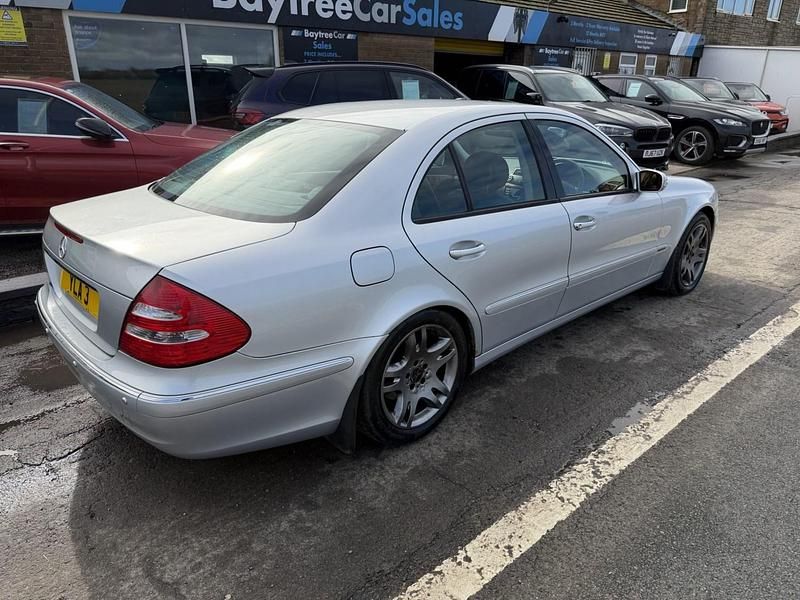 Used Mercedes E320 Elegance 2005 Silver Sedan